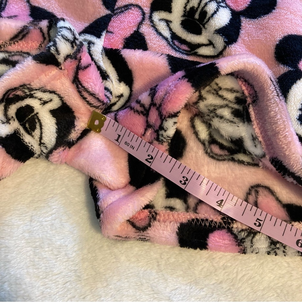 Disney Minnie Mouse Fuzzy Pink Lounge Shorts Women Size XL - Picture 6 of 8
